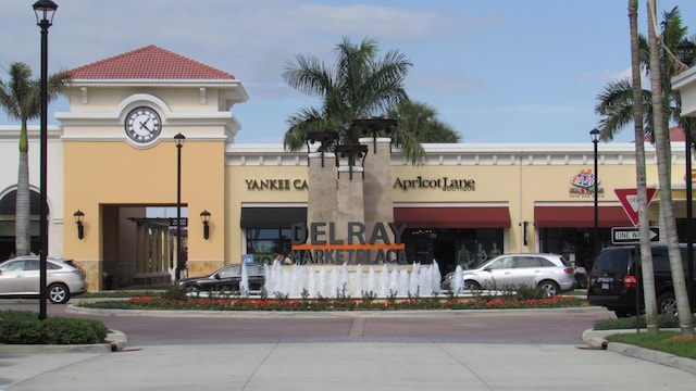 view of building exterior