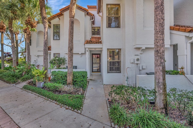 view of front of home