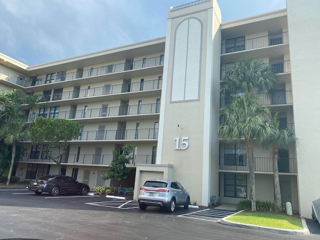 view of building exterior