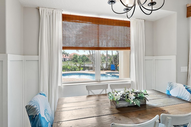 dining room with an inviting chandelier