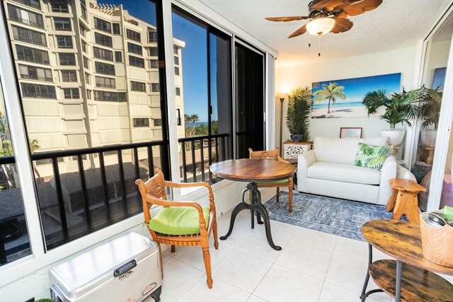 balcony with ceiling fan