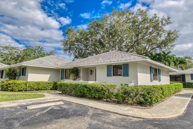 view of ranch-style home