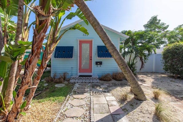 view of property entrance