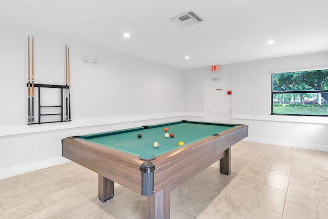 rec room featuring billiards