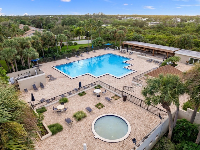 view of swimming pool