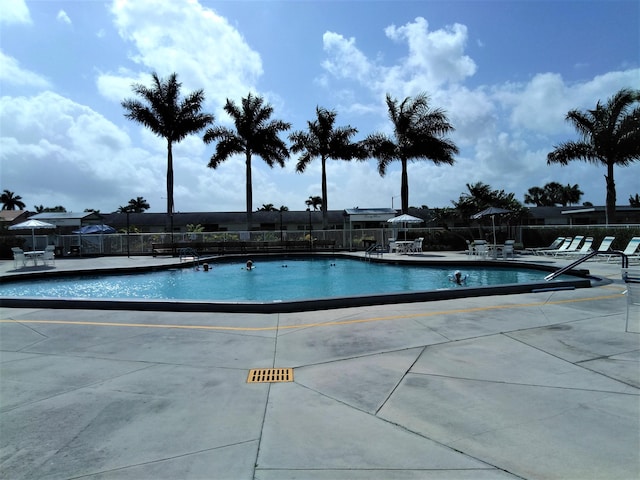 2522 Emory Dr E Unit I, West Palm Beach, FL 33415 - community pool featuring a patio area
