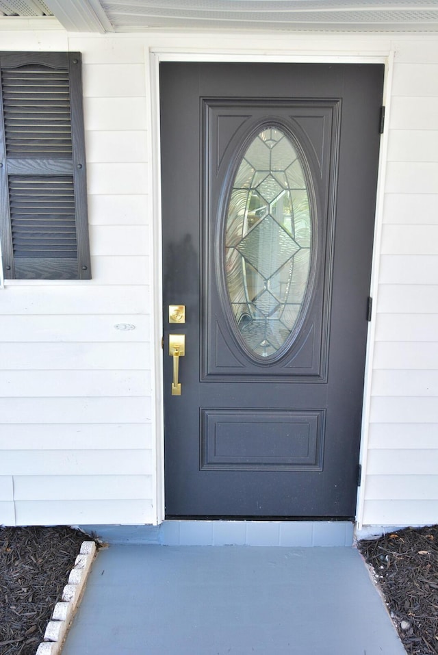 view of property entrance