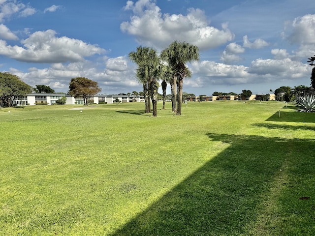 543 Flanders L, Delray Beach, FL 33484 - view of grassy yard
