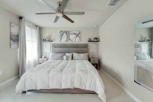 bedroom with ceiling fan