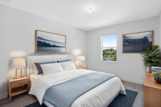 bedroom with carpet flooring