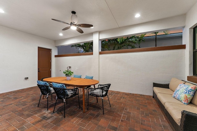 dining room with ceiling fan