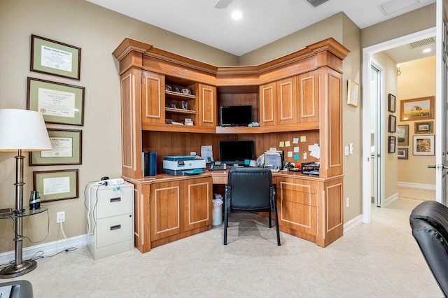 office with ceiling fan