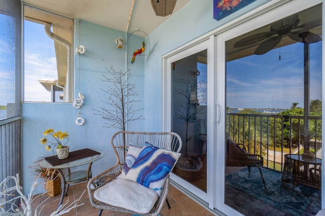 balcony with ceiling fan