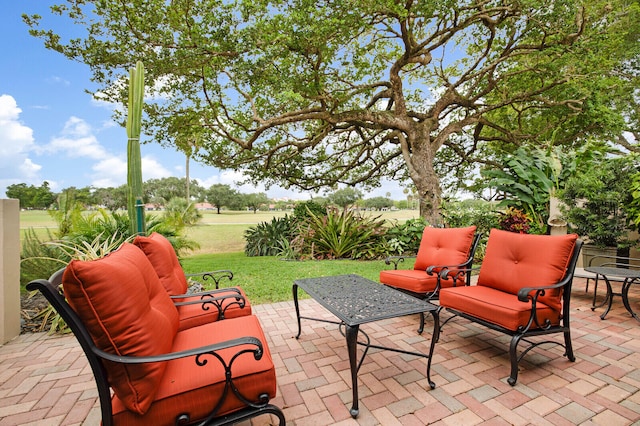 view of patio featuring outdoor lounge area