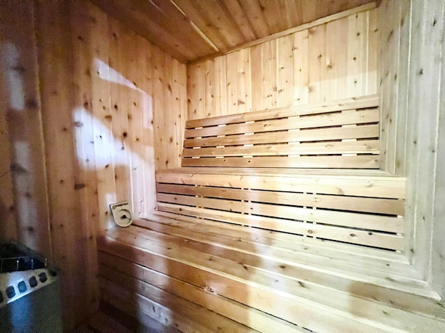 view of sauna / steam room