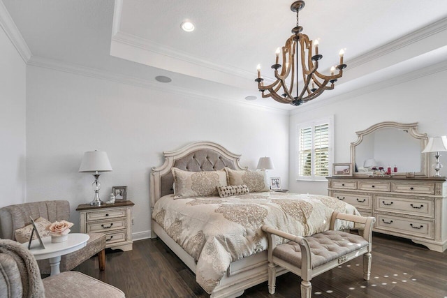 bedroom with an inviting chandelier, dark wood-type flooring, and crown molding