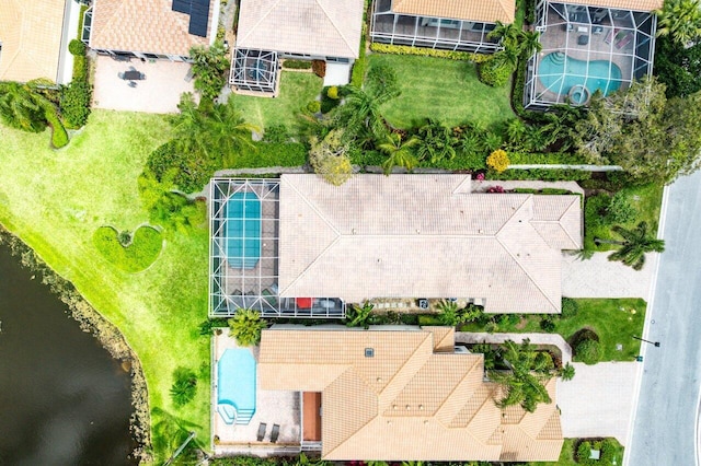 bird's eye view featuring a water view