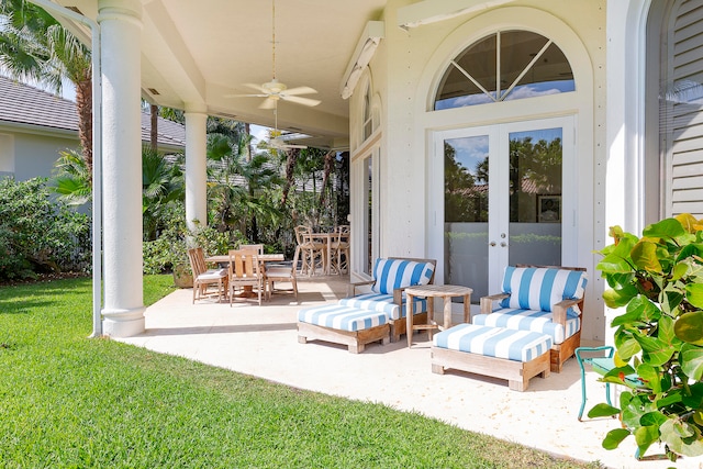 view of patio with ceiling fan