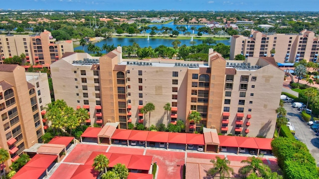 bird's eye view with a water view