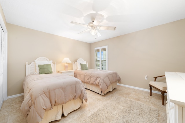 bedroom featuring ceiling fan