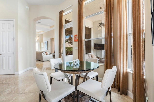 dining area featuring ceiling fan