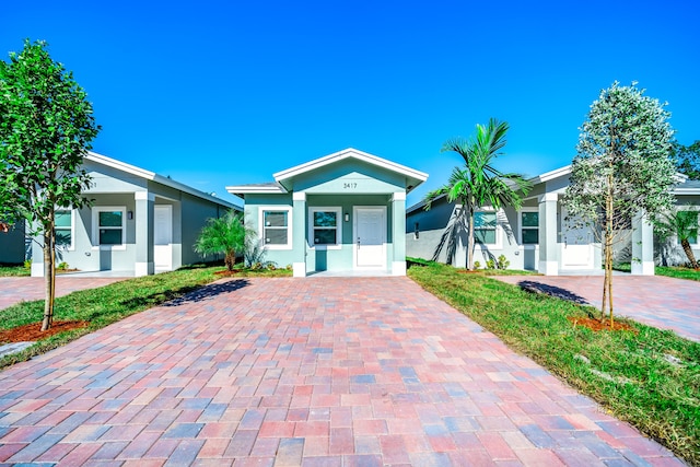 3156 Hiawatha Ave, West Palm Beach FL, 33409, 3 bedrooms, 2 baths house for sale