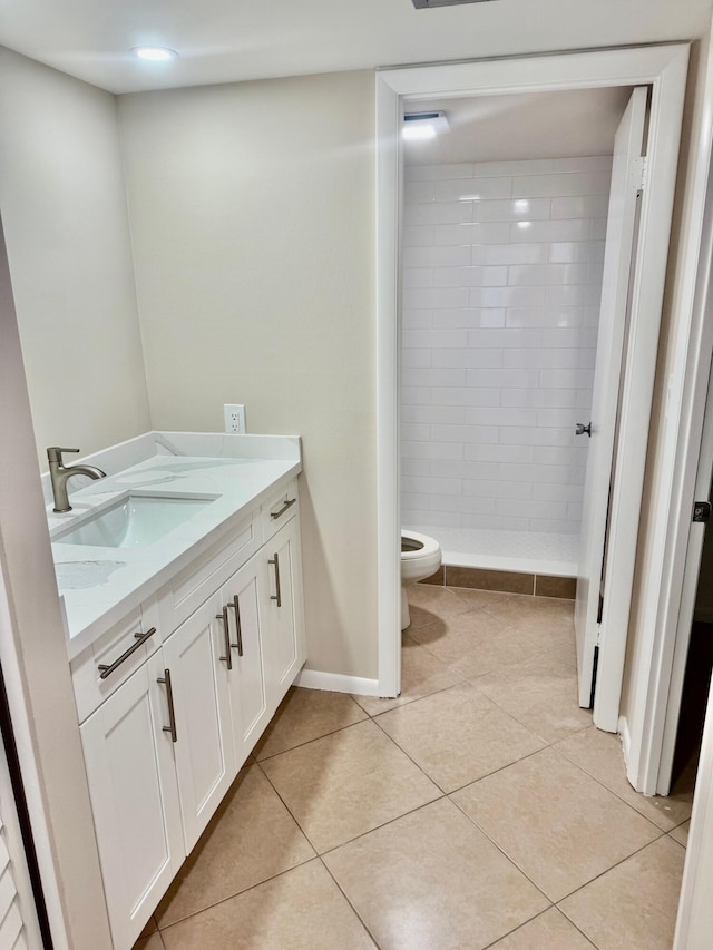 10777 W Sample Rd Unit 505, Coral Springs, FL 33065 - bathroom featuring vanity, tiled shower, and tile patterned floors