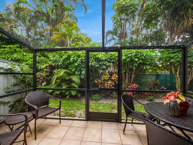 view of sunroom / solarium