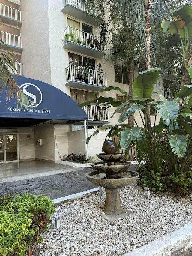 Listing photo 2 for 1740 NW N River Dr Unit 421, Miami FL 33125