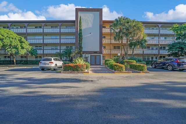 view of building exterior