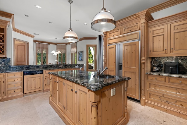 kitchen with a center island with sink, decorative light fixtures, decorative backsplash, and kitchen peninsula