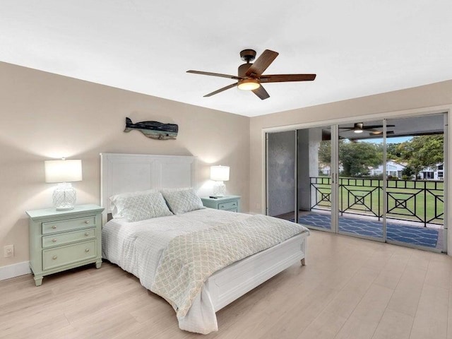 view of patio featuring ceiling fan