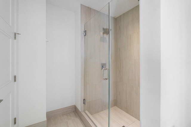 bathroom featuring walk in shower