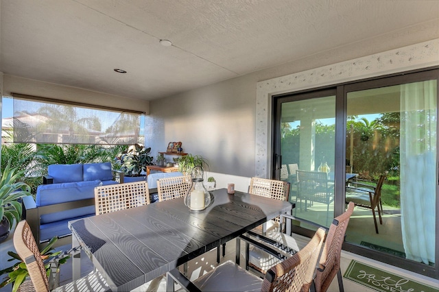 interior space featuring outdoor lounge area