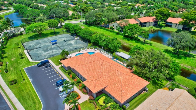 bird's eye view with a water view