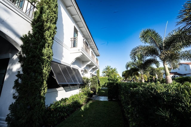 view of home's exterior