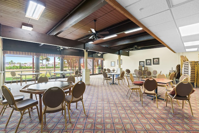 dining space with ceiling fan