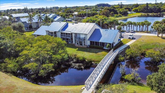 bird's eye view featuring a water view