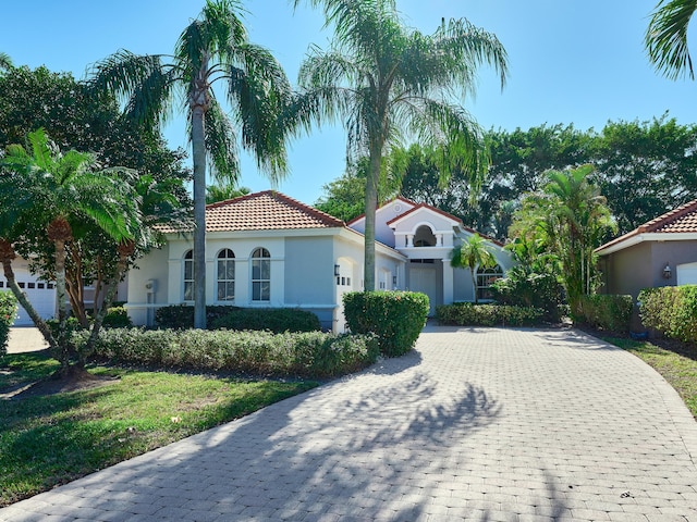 view of mediterranean / spanish home