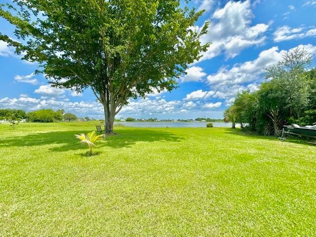 view of yard with a water view