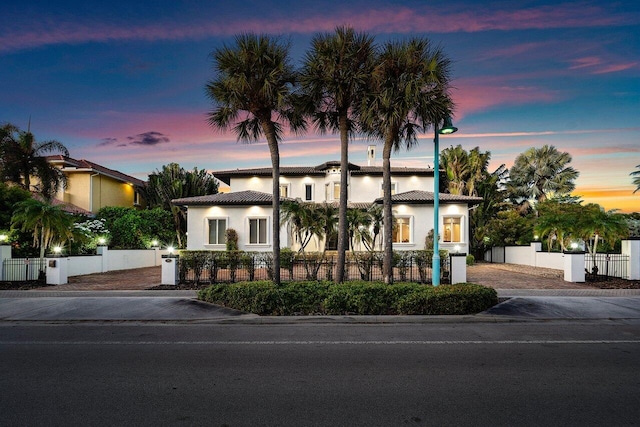 view of mediterranean / spanish-style home