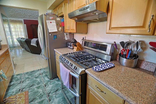 kitchen featuring stainless steel appliances