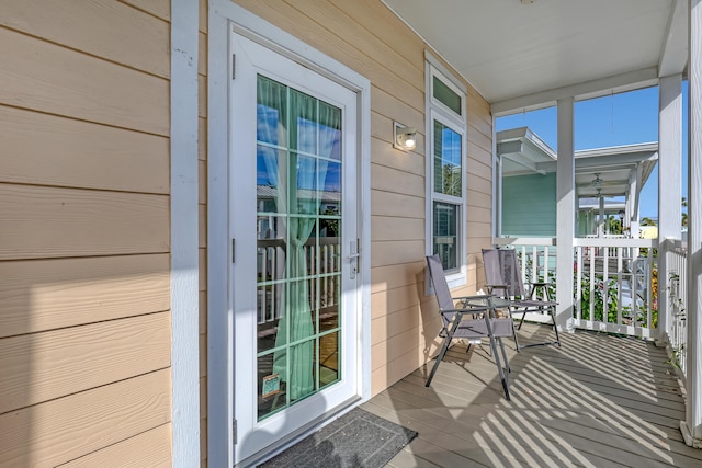 balcony featuring covered porch