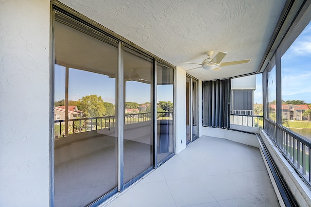 balcony with ceiling fan