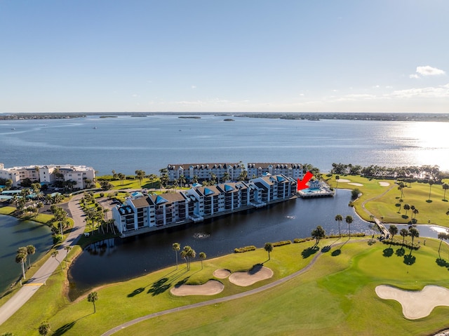 bird's eye view with a water view