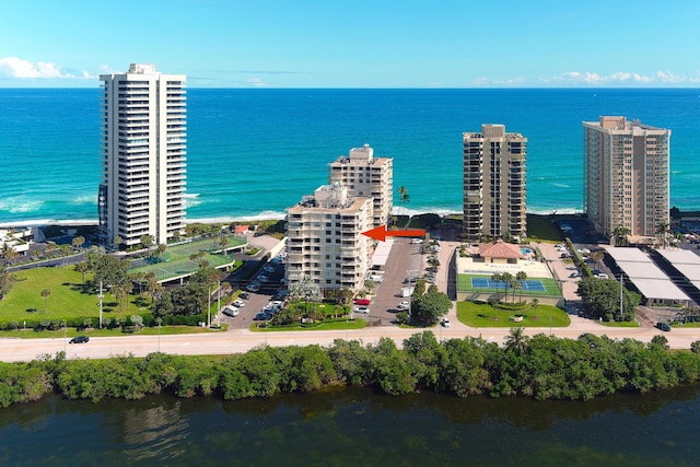 bird's eye view featuring a water view