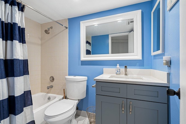 1638 Embassy Dr Unit 103, West Palm Beach, FL 33401 - bathroom featuring toilet, visible vents, baseboards, shower / tub combo, and vanity