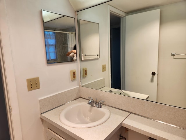 bathroom with vanity