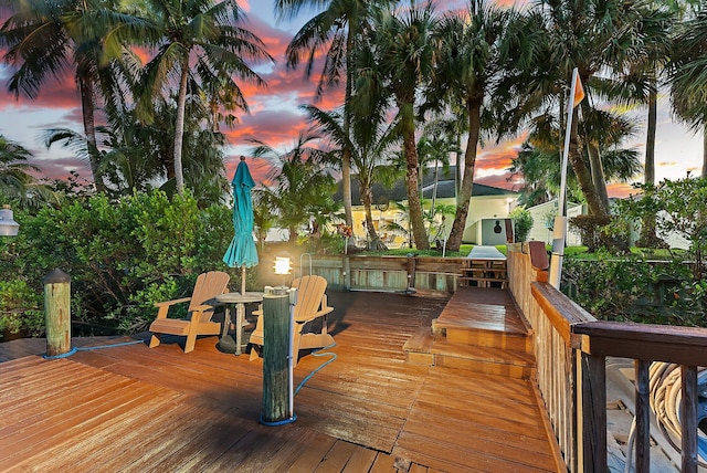 view of deck at dusk