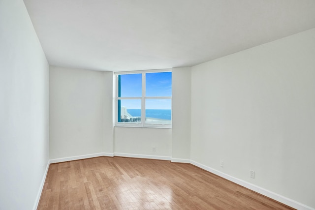 empty room featuring light hardwood / wood-style flooring